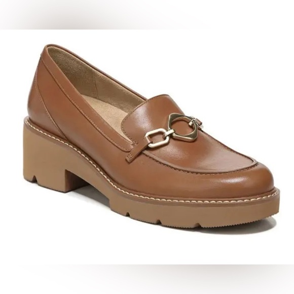 Naturalizer Shoes - Naturalizer Dylan Lightweight Chunky Leather Loafer Chain Detail Lug Sole Sz 8.5